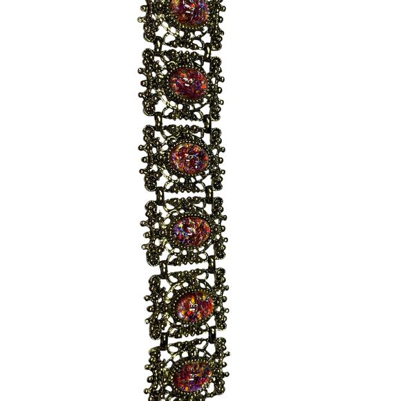 50's Vintage Pink Confetti Dragon Eye Lucite Cabochon Gold Tone Chunky Bracelet - Picture 3 of 11